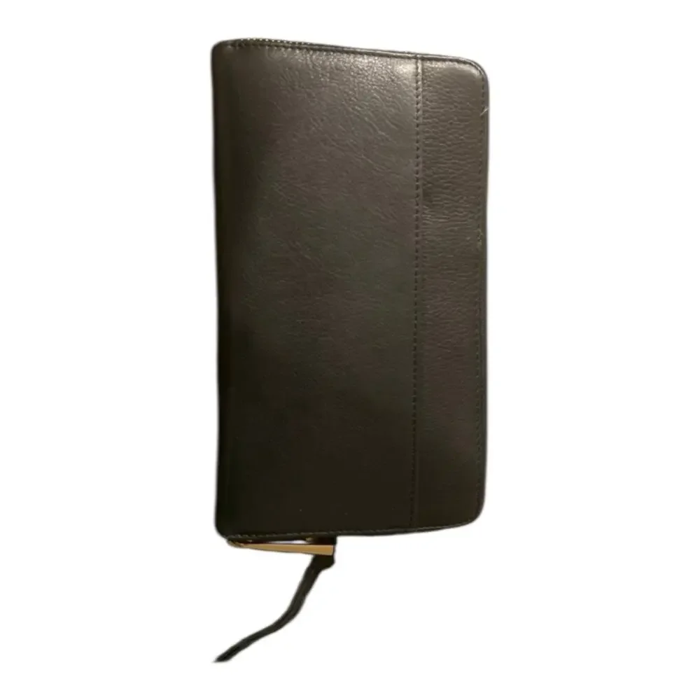 Margot black leather womens wallet